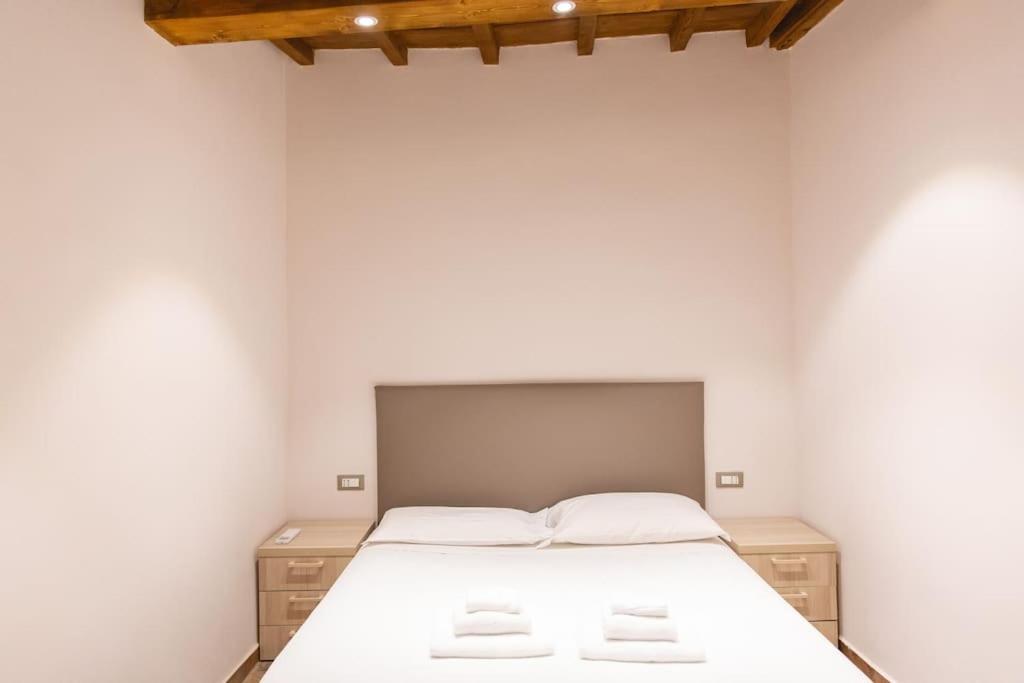 Cozy And Charmin 3Br Apartment Steps By Duomo Firenze Kültér fotó