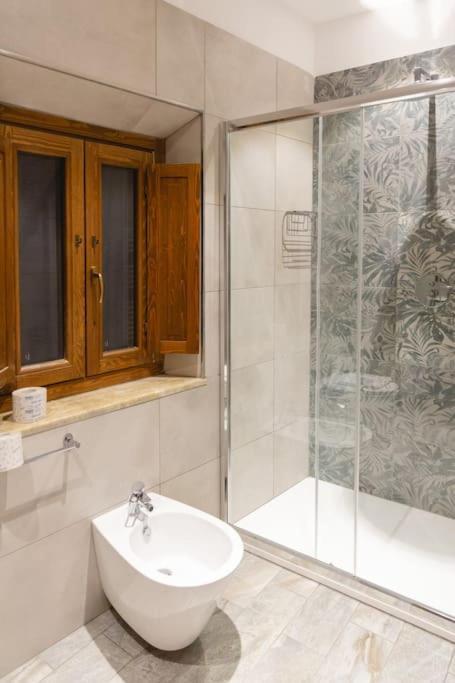 Cozy And Charmin 3Br Apartment Steps By Duomo Firenze Kültér fotó